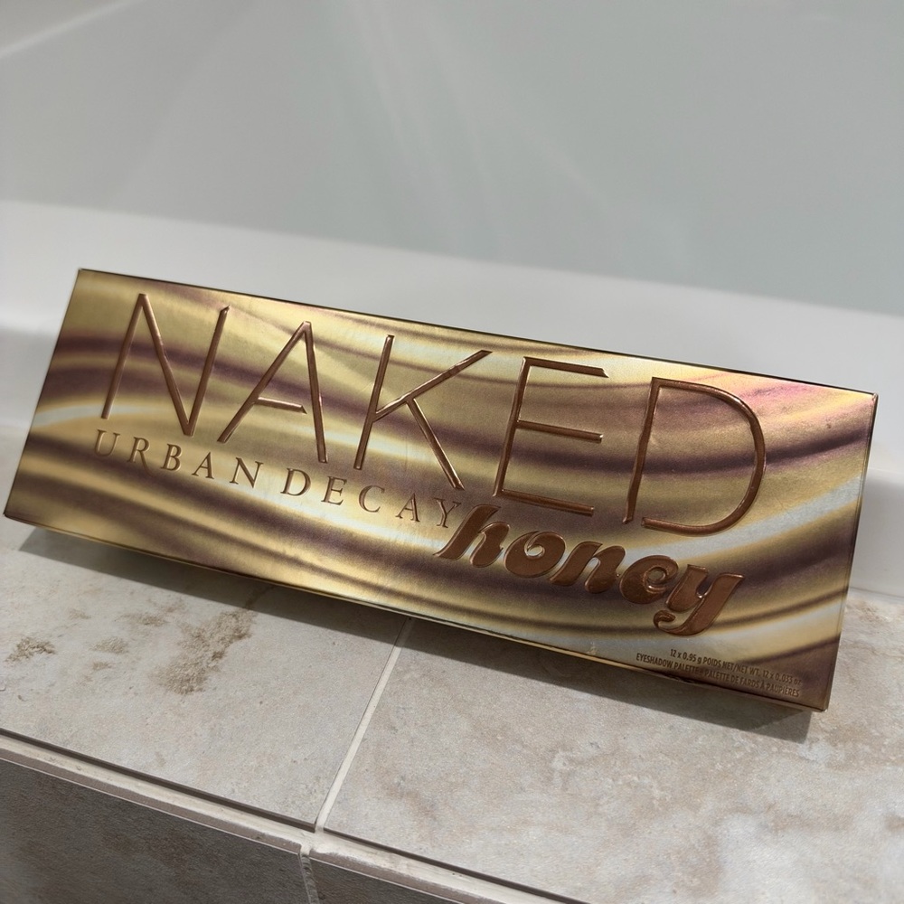 Urban Decay Naked Honey Eyeshadow Palette